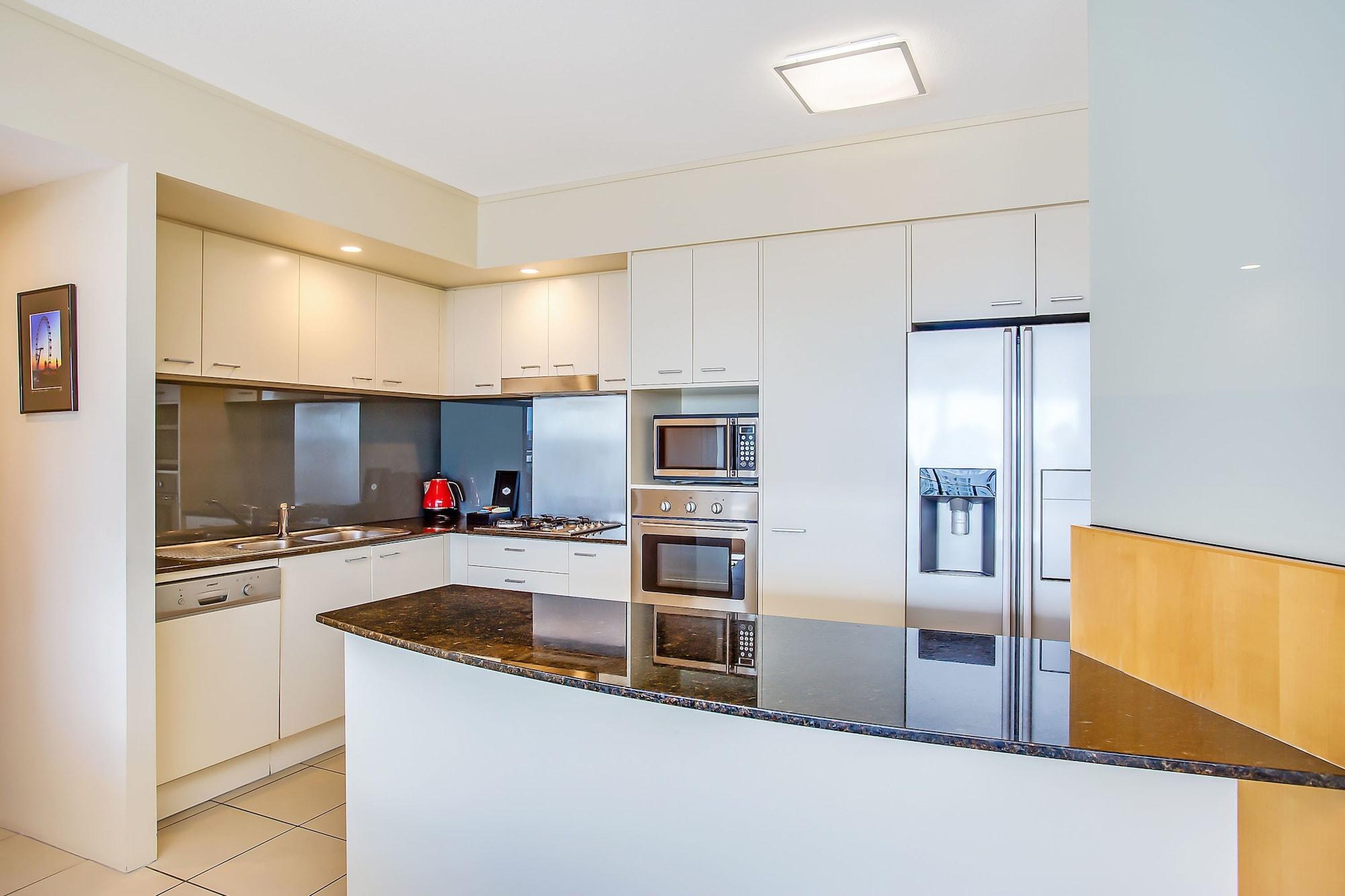 Mantra Broadbeach On The Park Gold Coast Esterno foto