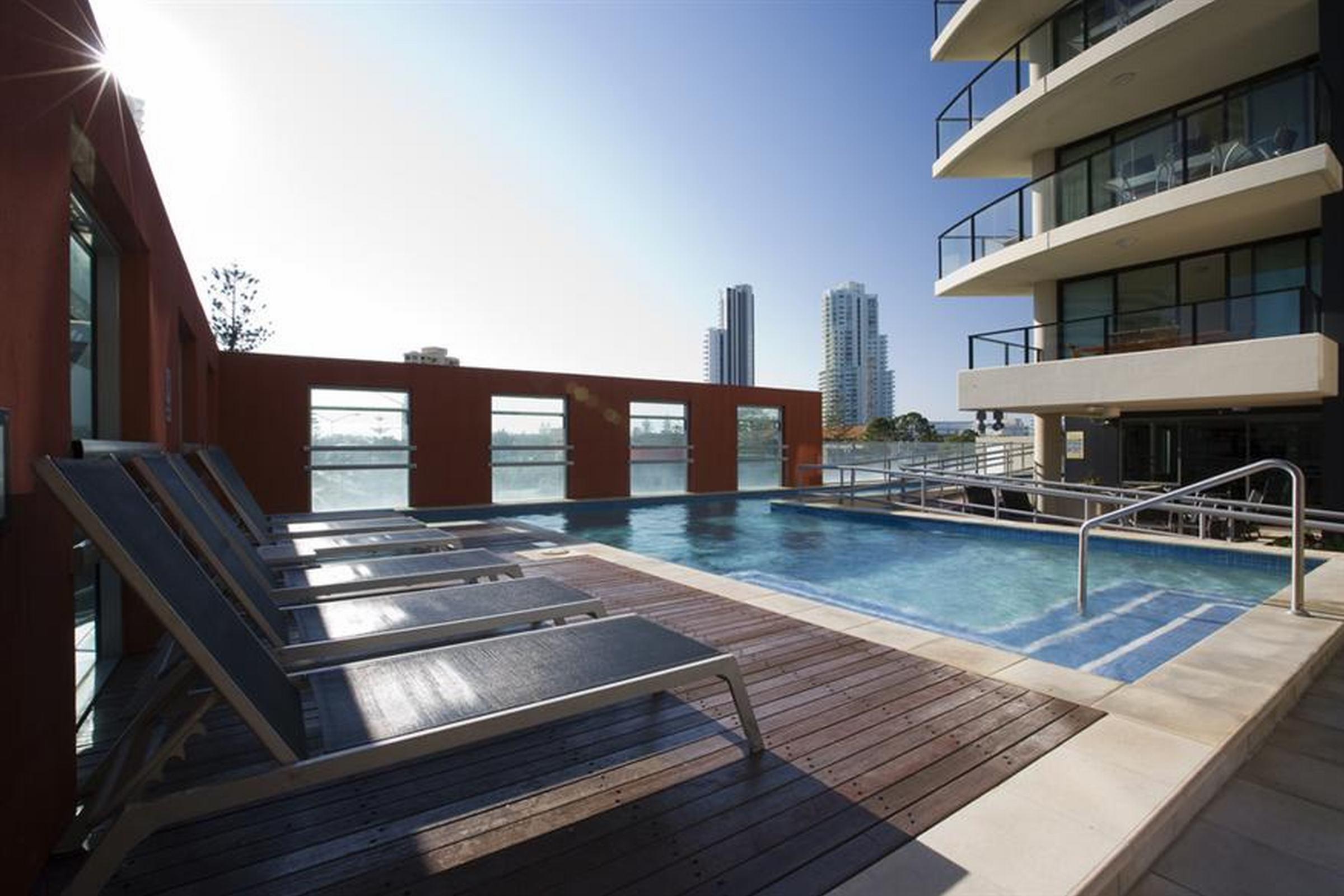 Mantra Broadbeach On The Park Gold Coast Esterno foto