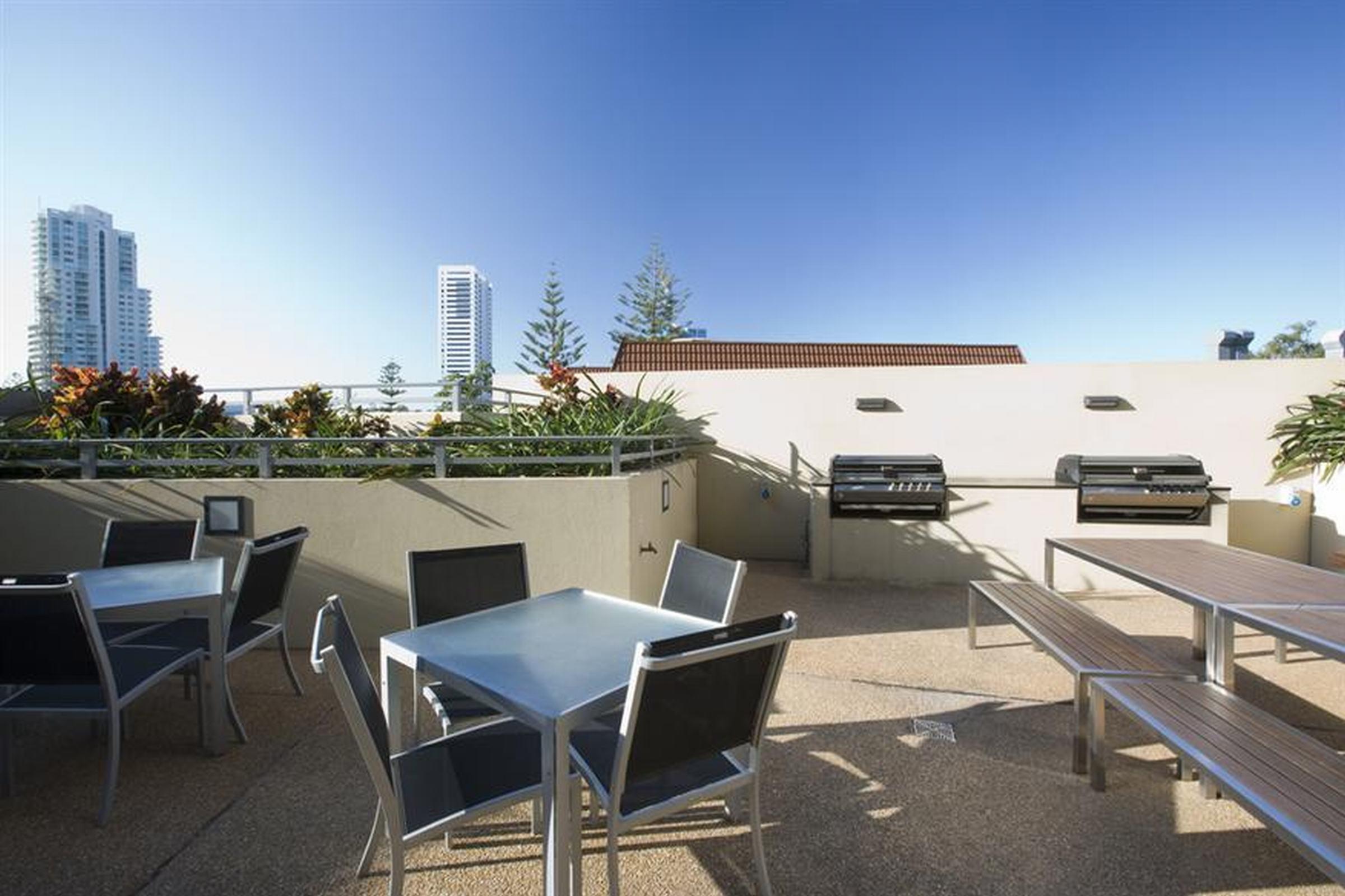 Mantra Broadbeach On The Park Gold Coast Esterno foto
