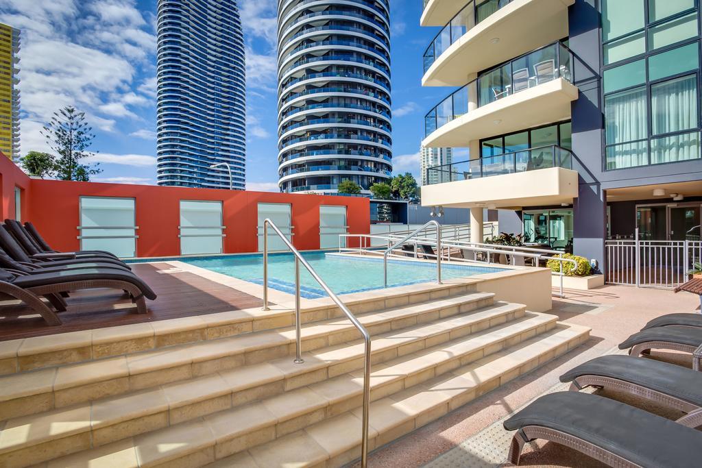 Mantra Broadbeach On The Park Gold Coast Esterno foto
