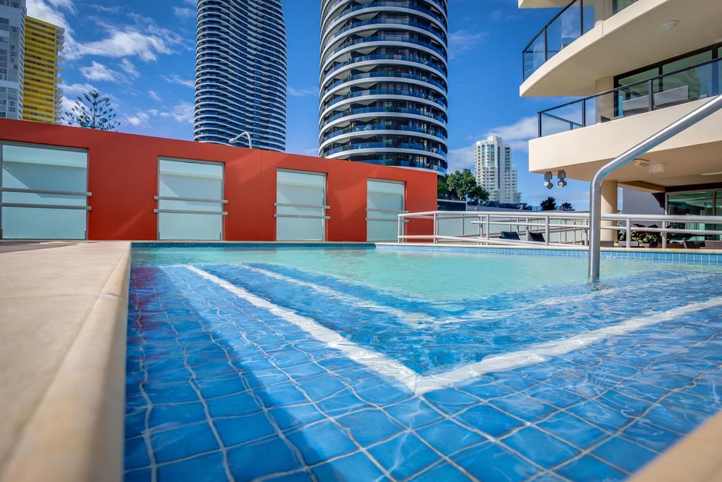 Mantra Broadbeach On The Park Gold Coast Esterno foto