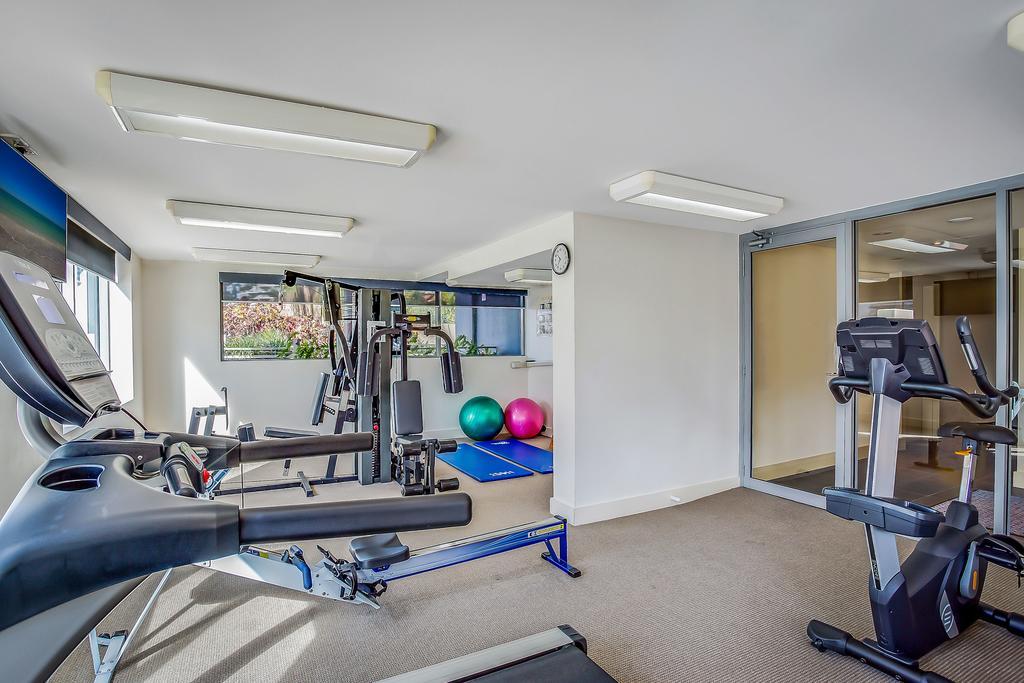 Mantra Broadbeach On The Park Gold Coast Esterno foto