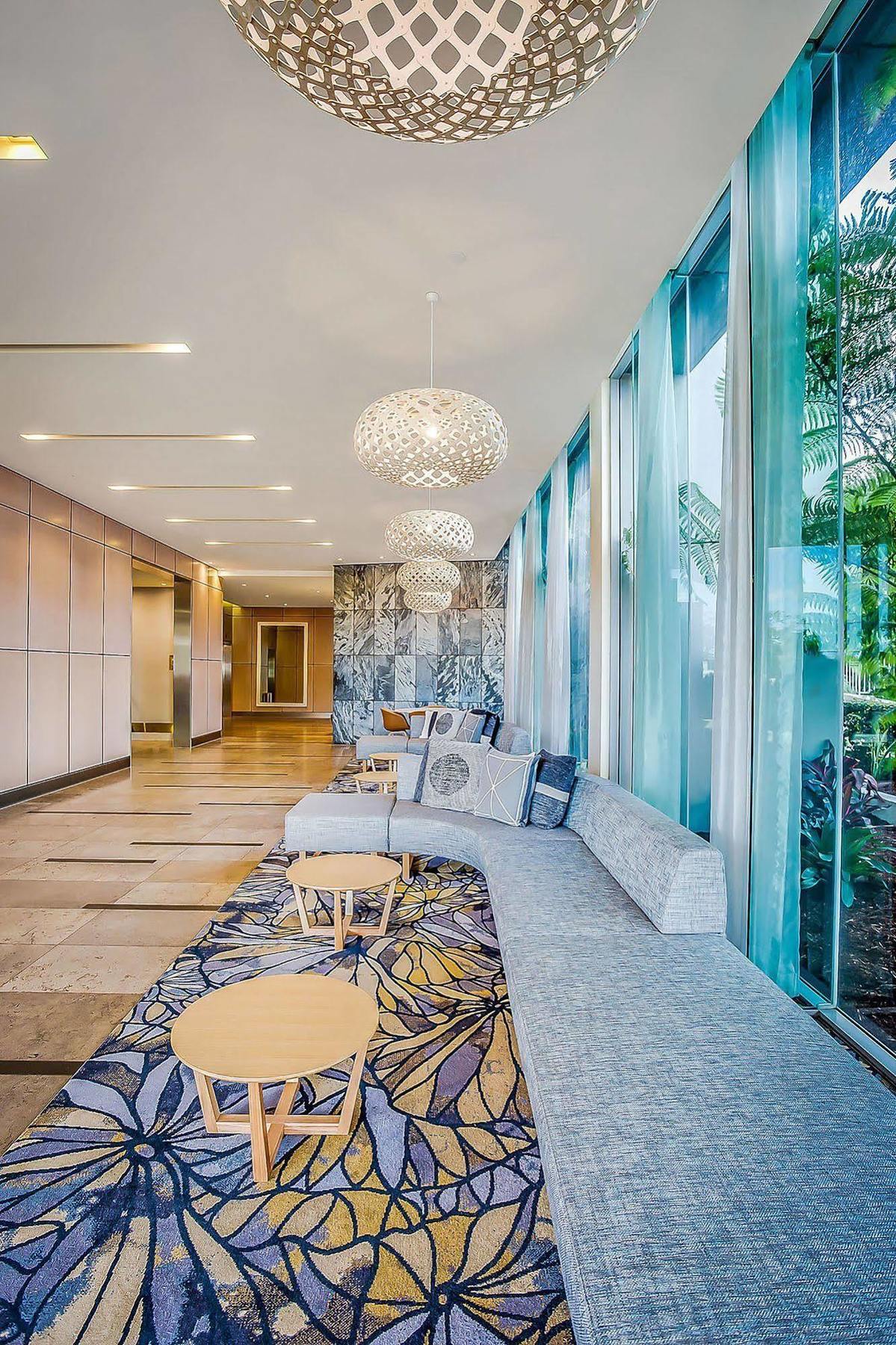 Mantra Broadbeach On The Park Gold Coast Esterno foto