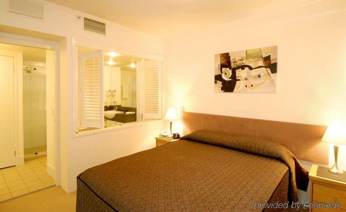 Mantra Broadbeach On The Park Gold Coast Esterno foto